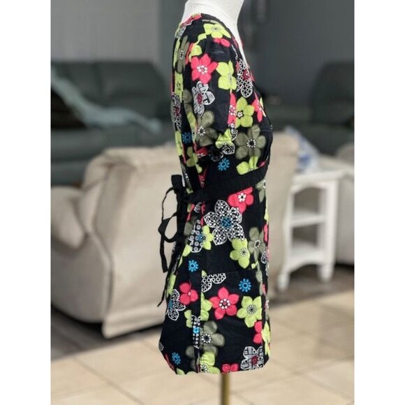 Womens Mixed Match Nurse Scrub Set. Size Small. Bold Floral Design. Shirt  Pants - Picture 3 of 7